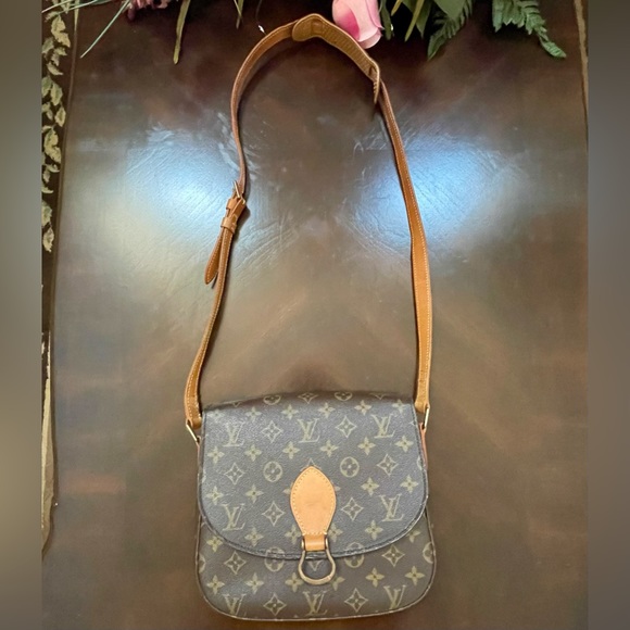 Authentic LV SaintClouds GM monogram - Picture 1 of 12